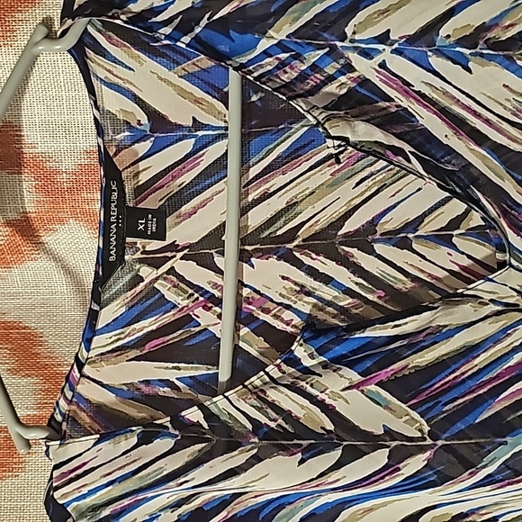 Banana Republic 3/4 Sleeve Blouse - Picture 4 of 5